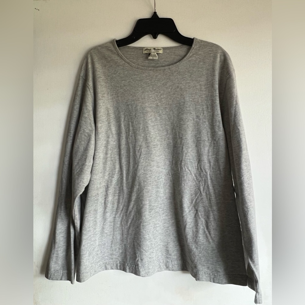 Eddie Bauer grey long-sleeve T-shirt, size Large.
.